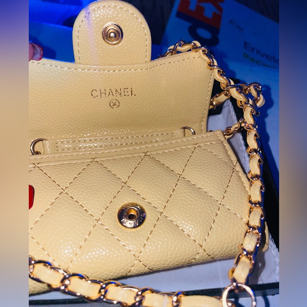 SOLD. 💐💛Chanel yellow Mini Quilted Bag with Gold Chain Vegan Leather - Picture 6 of 6